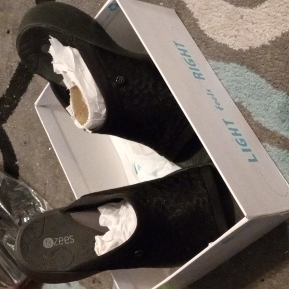 Jubilee Open Toe Sliders